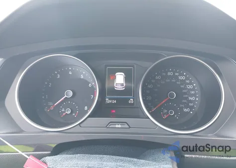 2020 Volkswagen Tiguan 2.0T Se/2.0T Se R-Line Black/2.0T Sel from USA, damaged, VIN 3VV3B7AX2LM130490